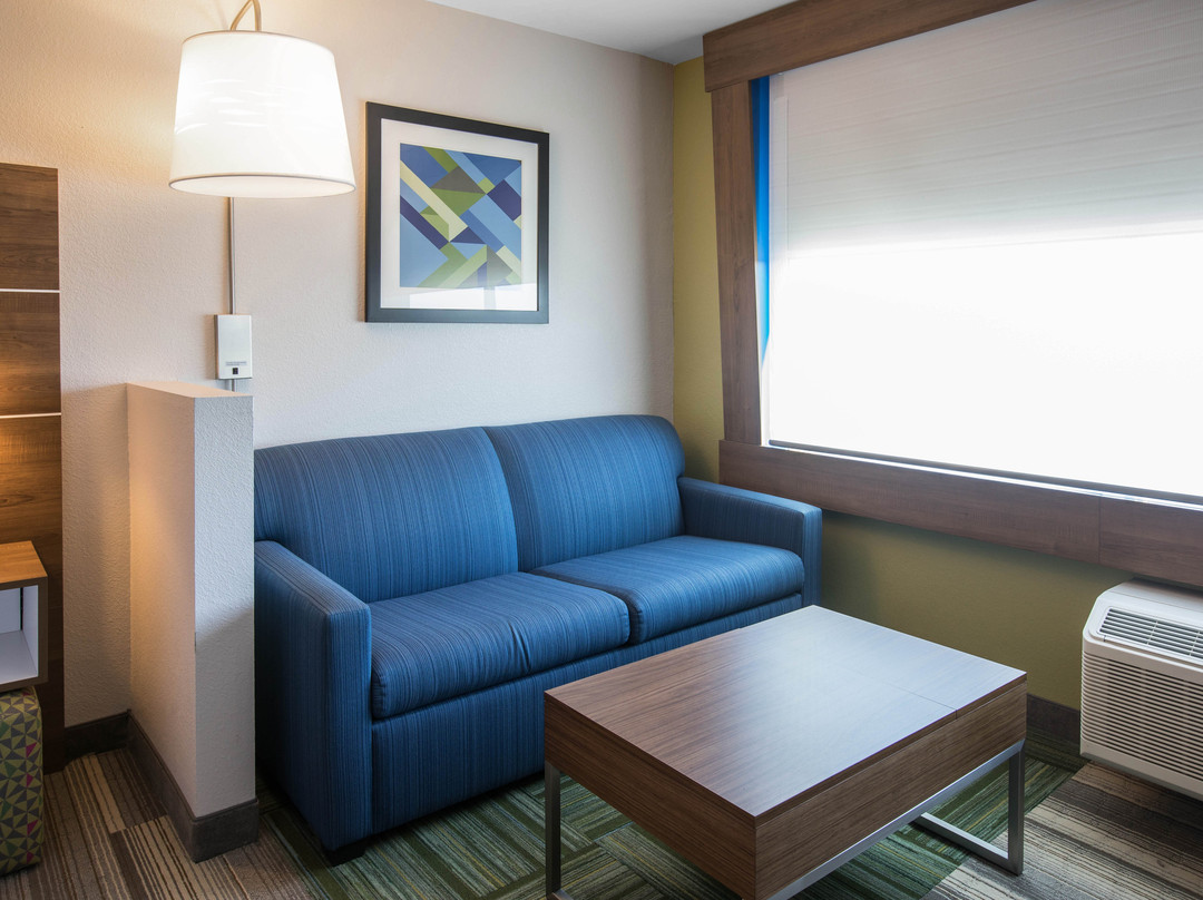 Holiday Inn Express & Suites Ludington by IHG主图