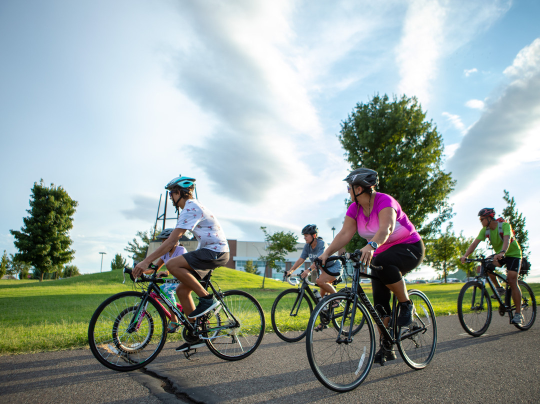 Visit Edmond-埃德蒙必去景点