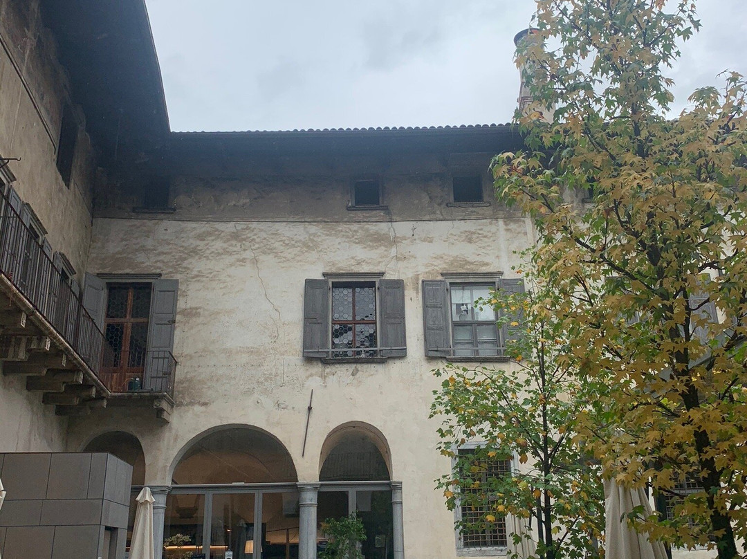 Palazzo di S.Pietro o Palazzo Marchetti景点图片