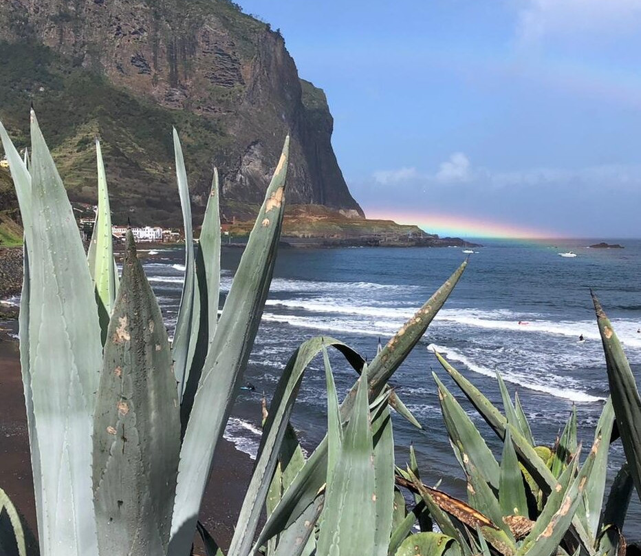 Calhau Surf School景点图片