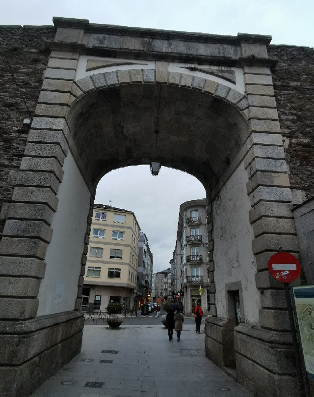 Porta Nova-卢戈省必去景点