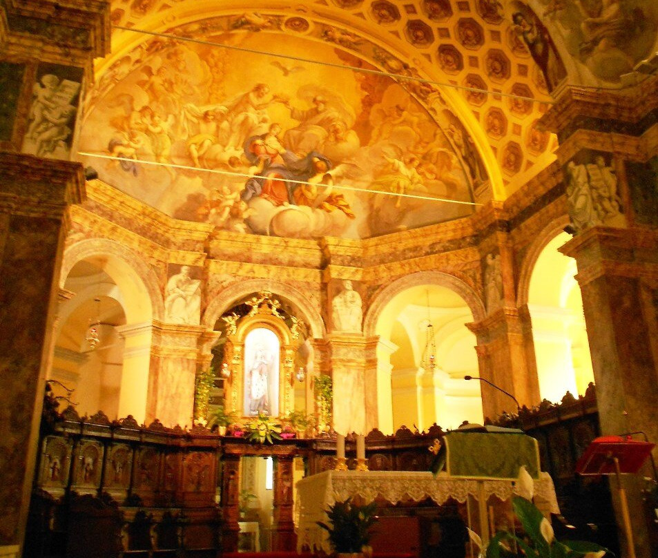 Abbazia di Santa Maria del Monte景点图片