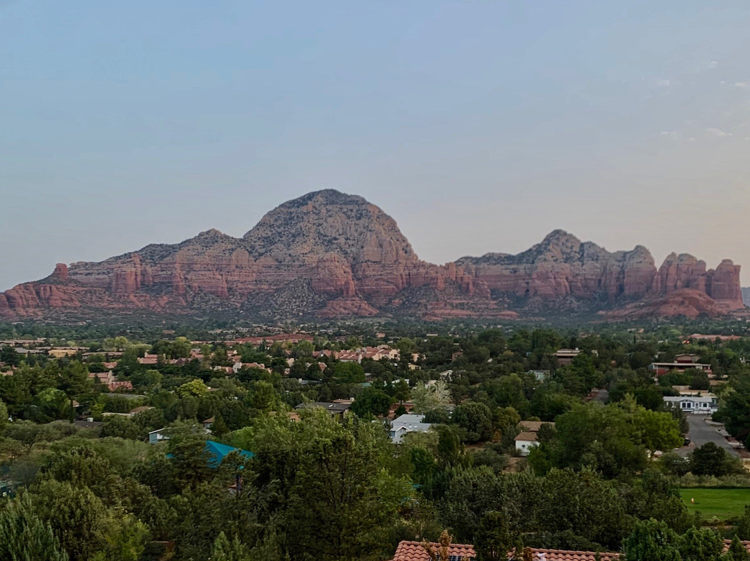 夕阳住宿加早餐旅馆主图