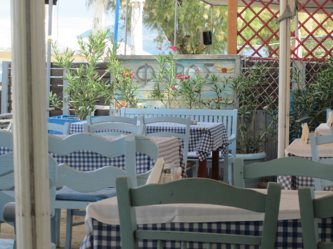 Agia Triada餐馆和美食-Faros