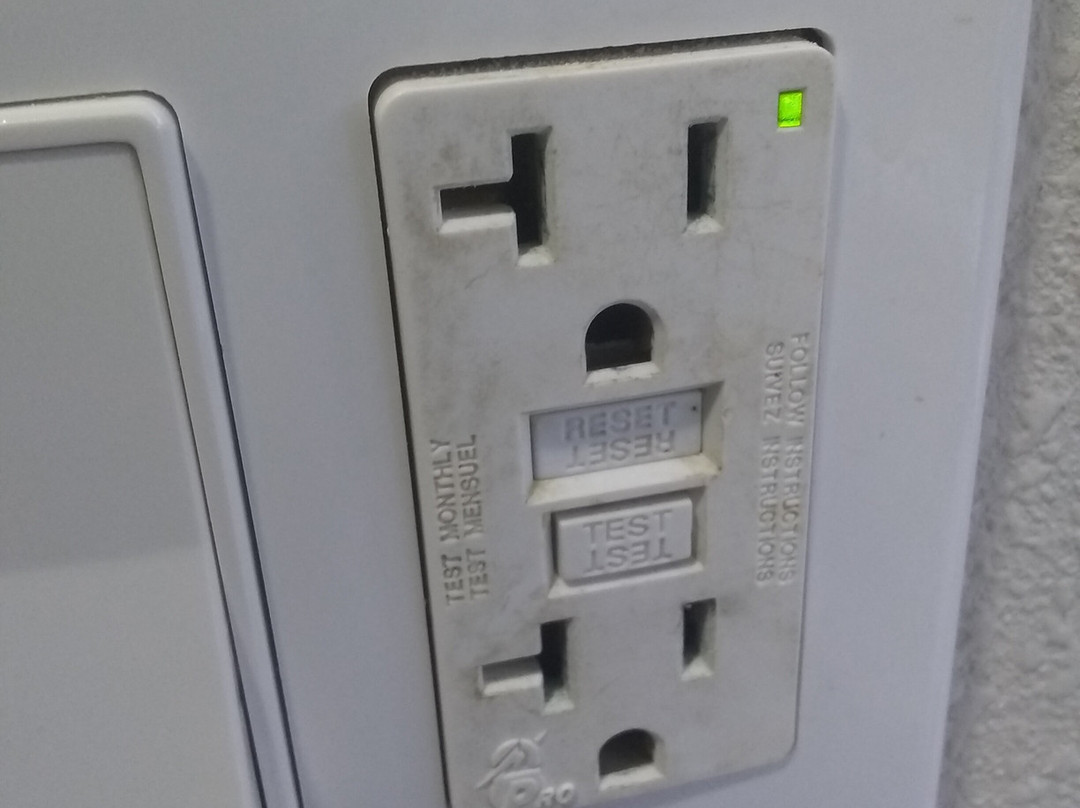 La Quinta Inn & Suites by Wyndham Blue Springs主图