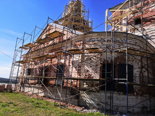 Church of the Annunciation of the Blessed Virgin-Velikovo必去景点