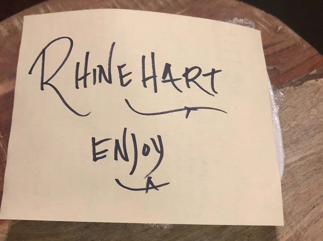 The Everett Hotel主图