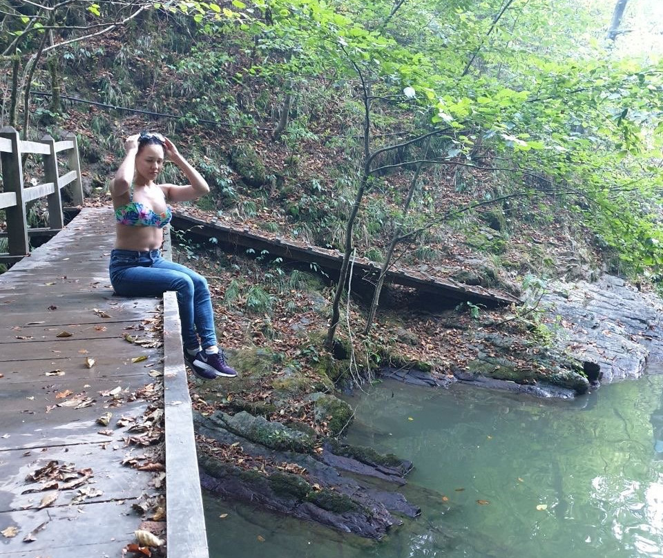 Zmeykovskiye Waterfalls-索契必去景点