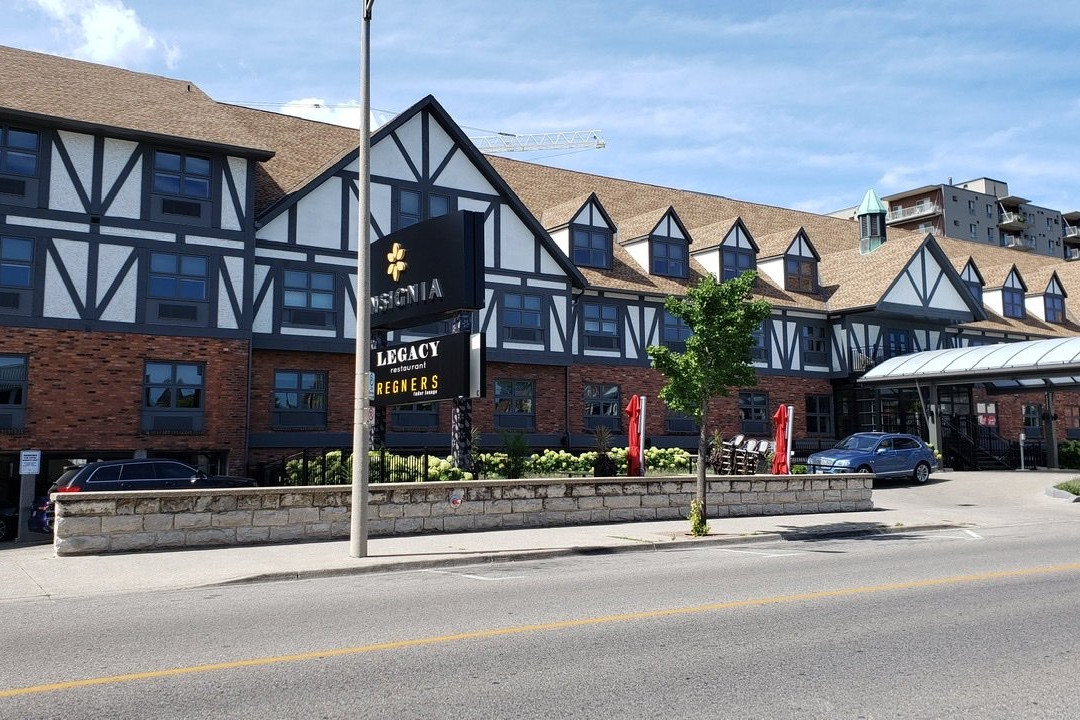 The Insignia Hotel, Sarnia, a Tribute Portfolio Hotel主图