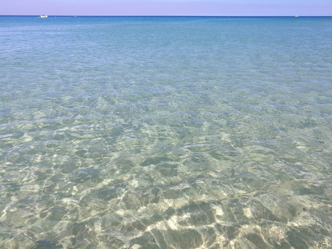 Limone Beach Resort主图