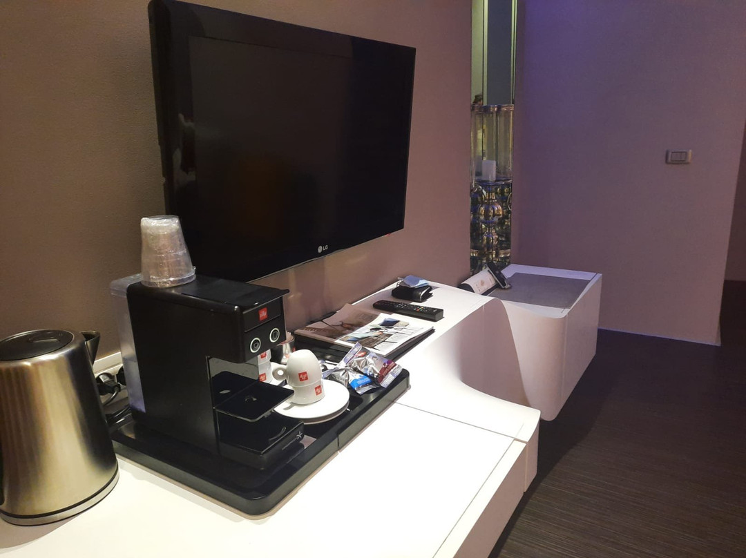 露营套房 SPA 酒店主图