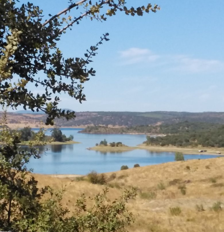 Barragem Marechal Carmona景点图片