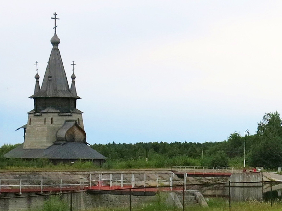 Svyatitelya Nikolaya Church景点图片