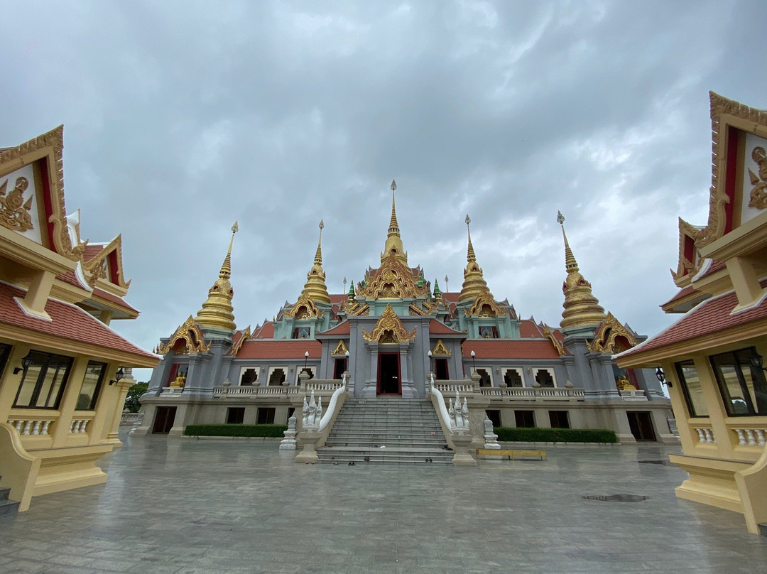 Phra Mahathat Chedi Pakdee Prakas-大邦沙潘必去景点