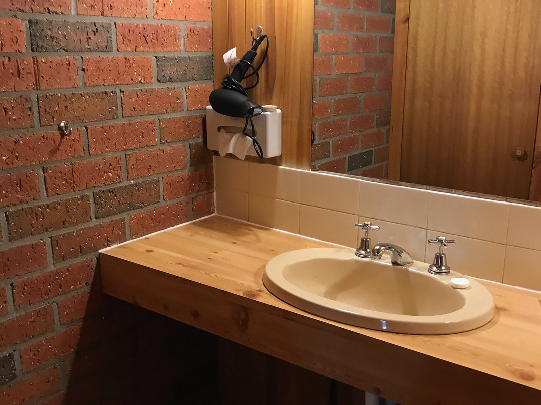 Country Roads Motor Inn主图