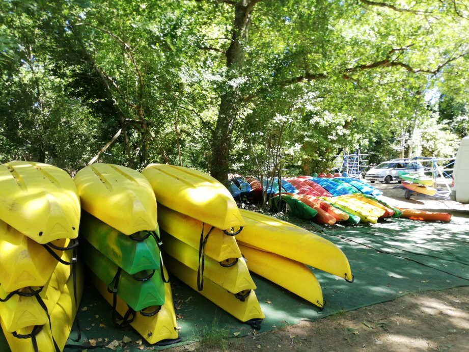 Aquafun Canoes景点图片