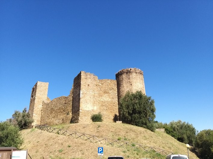 Rocca Pisana景点图片