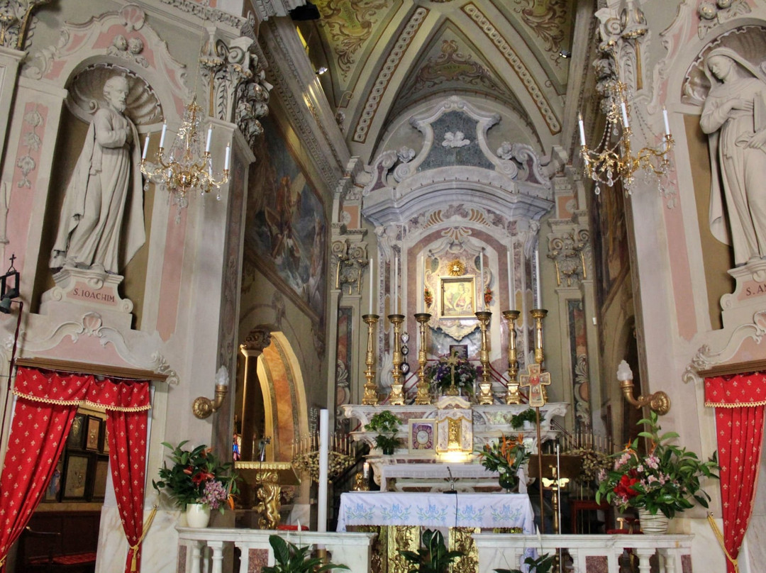 Santuario della Madonna di Lampedusa-Castellaro必去景点
