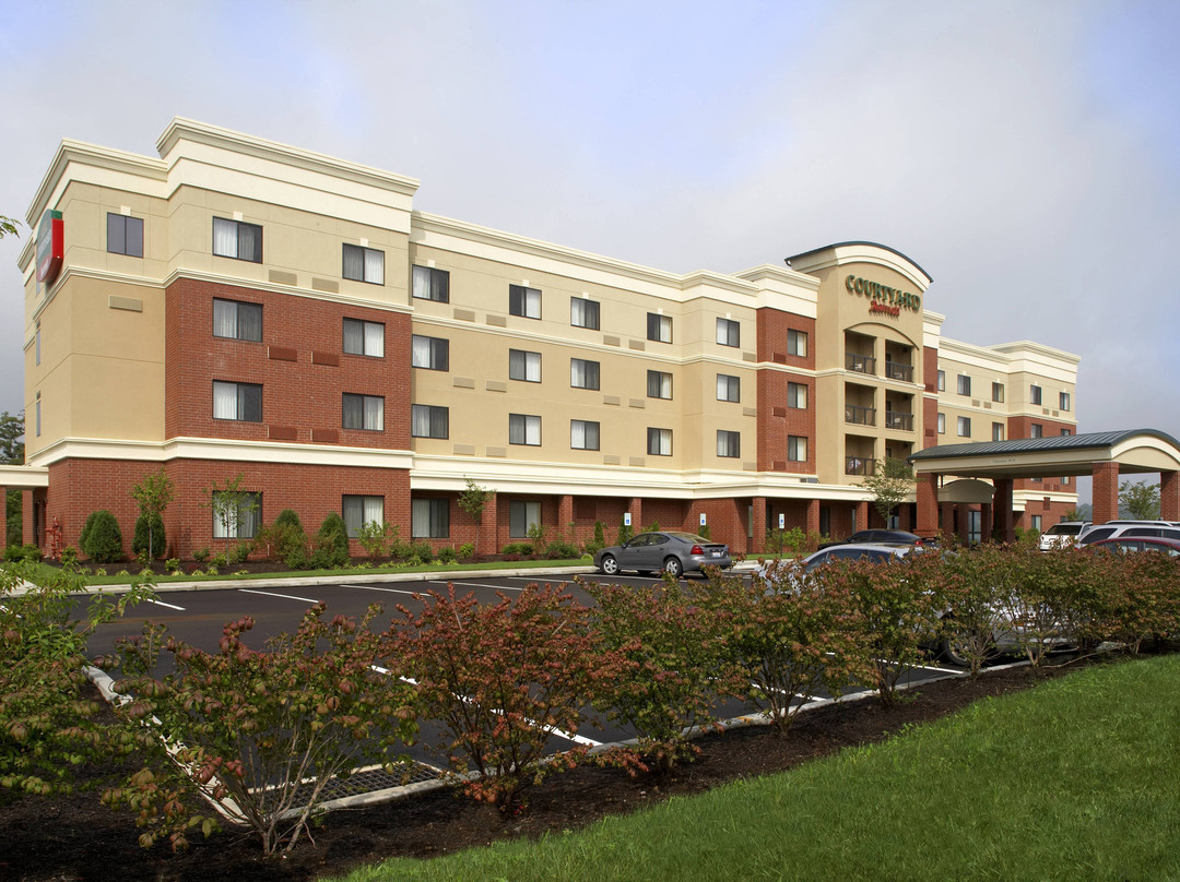 Courtyard by Marriott Pittsburgh Greensburg主图