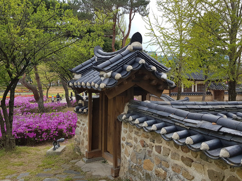 Hoedeok Dongchundang-大田必去景点