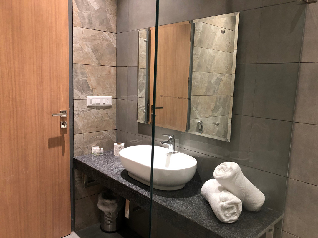 Hotel Golden Orchid主图