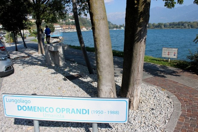 Lungolago Domenico Oprandi景点图片