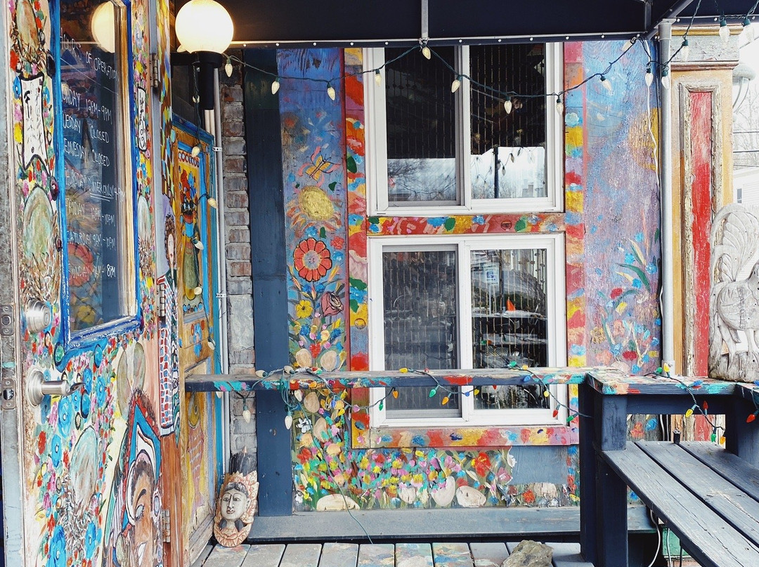 The Nest Egg-Phoenicia必去景点