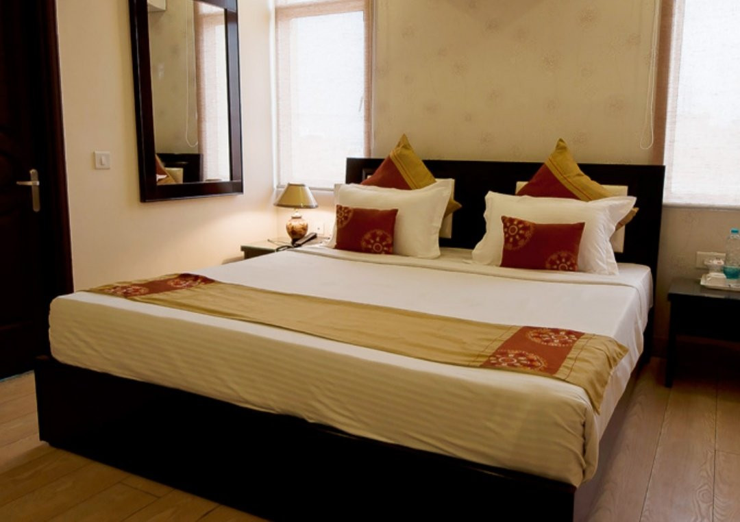 Hotel Paradise Inn主图