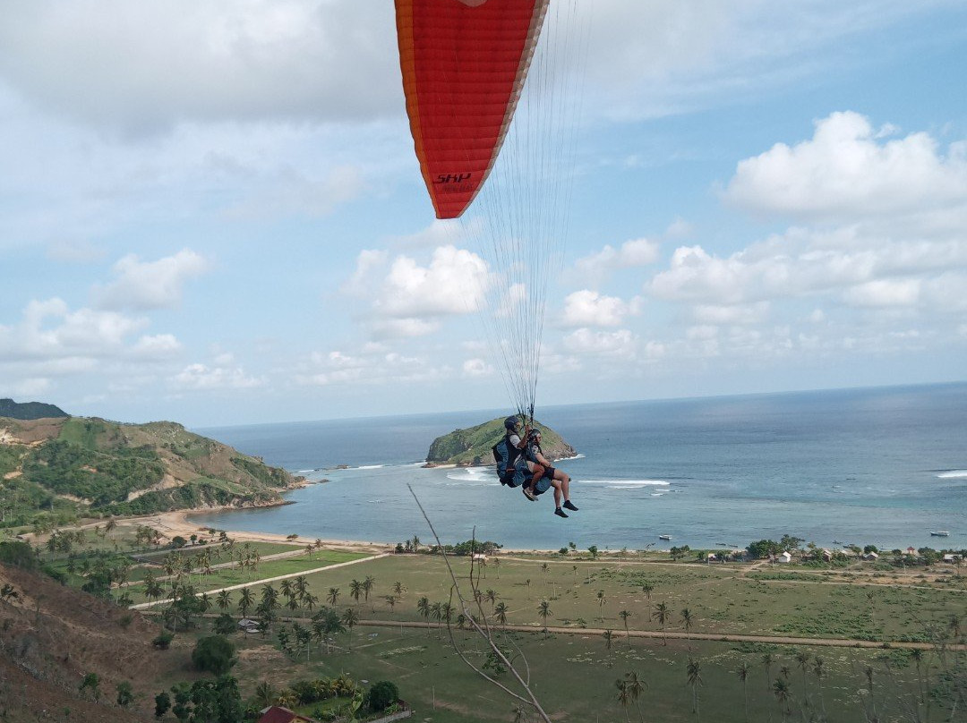 Areguling Beach-龙目岛必去景点