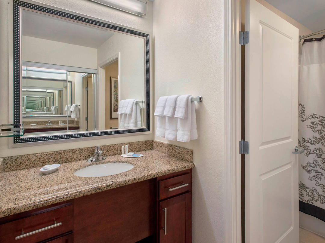 Residence Inn by Marriott Alexandria Old Town South at Carlyle主图