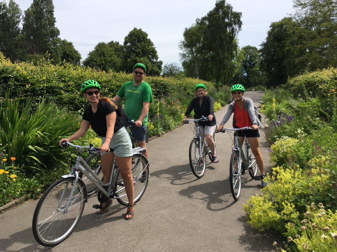 York Cycling Tours景点图片