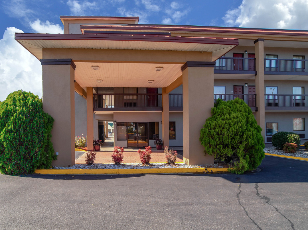 Quality Inn & Suites主图