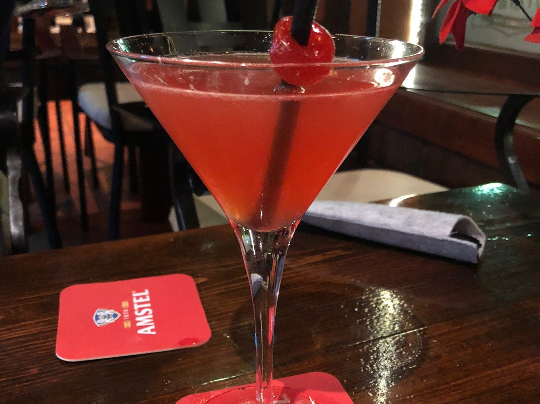 Davids Cocktail Bar-科斯塔特吉塞必去景点