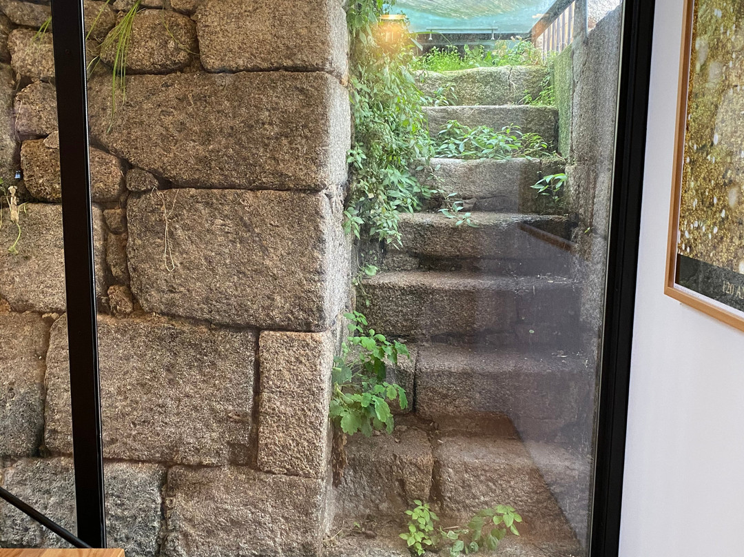 Muralha Charm House主图