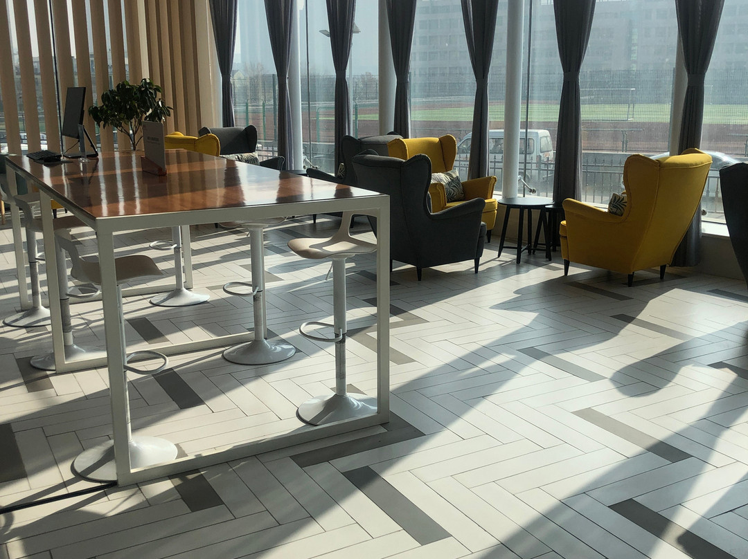 泰安中心智选假日酒店主图