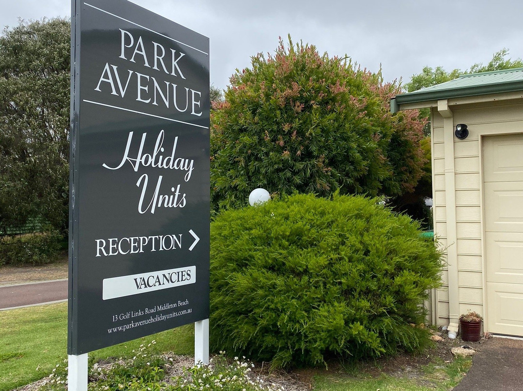 公园大街假日单位酒店主图