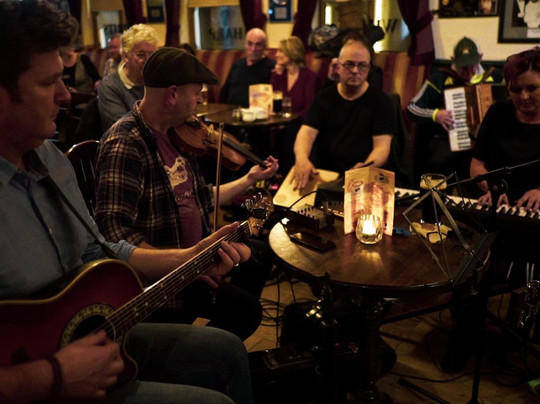 Reel Irish Music Tours-Buncrana必去景点