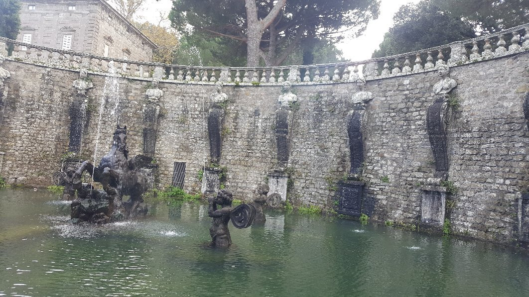 Fontana del Pegaso景点图片