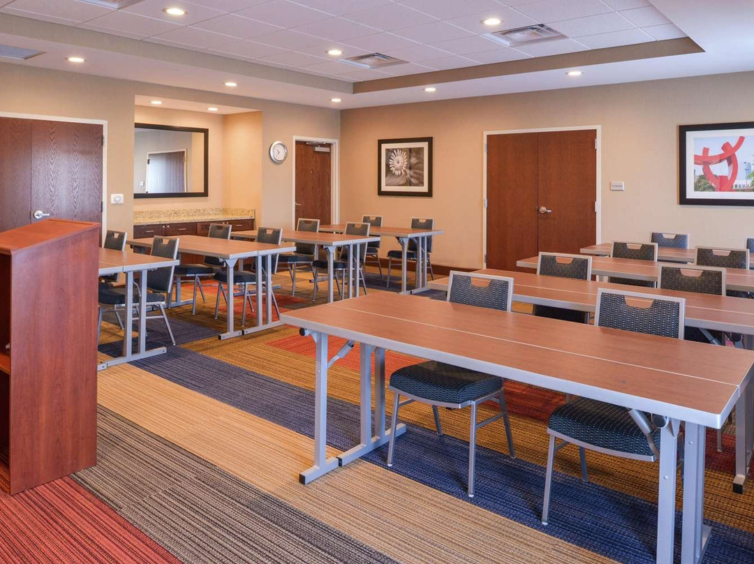 Hampton Inn & Suites Lonoke主图