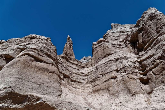 Lapuna-萨尔塔必去景点