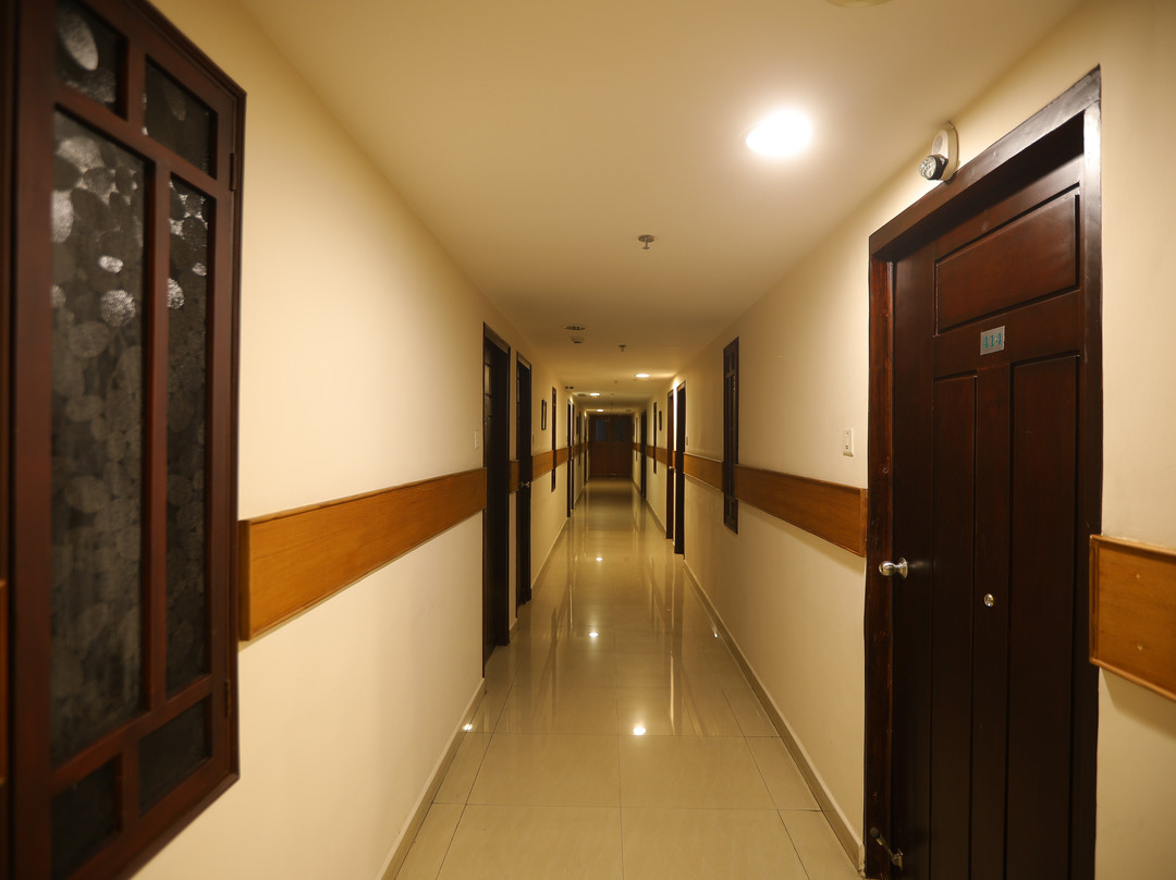 Paray's The Residency主图