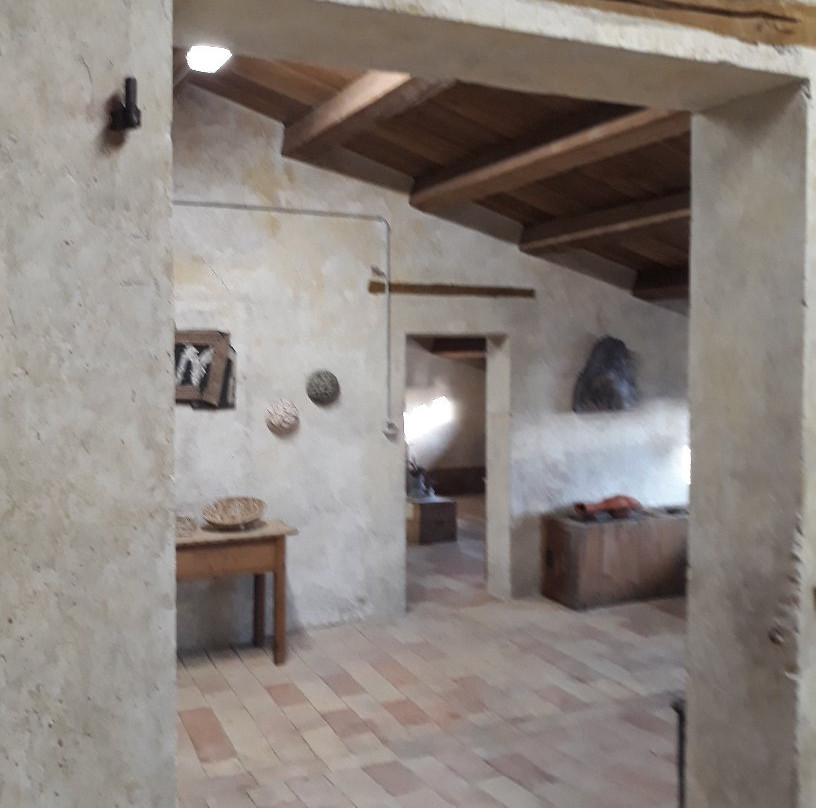 Raccolta di ceramiche d'arte contemporanea "G.C.Bojani"