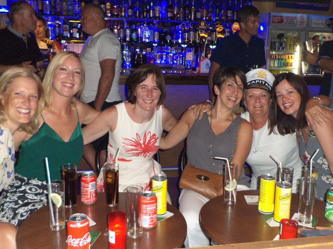 Stepps Bar-圣庞沙必去景点