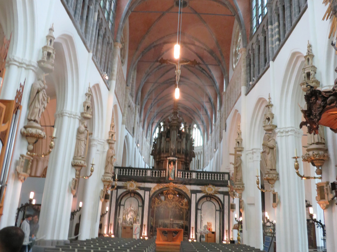 Onze-Lieve-Vrouwekerk-布鲁日必去景点