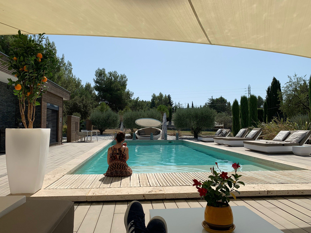 Le Mas des Cigales主图