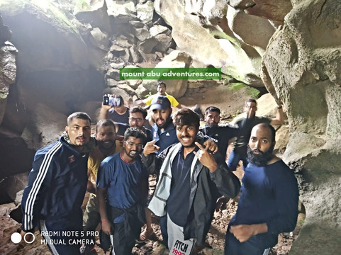 Shanti Shikhar - Trekking Destination-阿布山必去景点