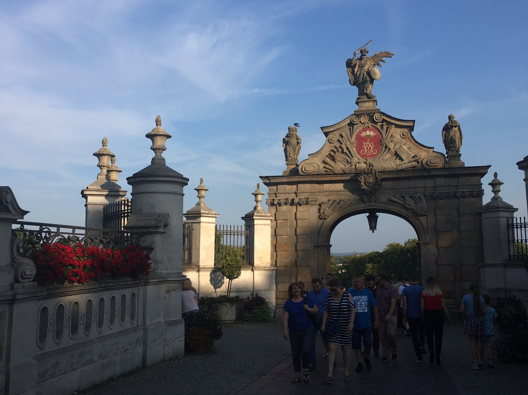 Sanktuarium Matki Bozej Jasnogorskiej-Czestochowa必去景点