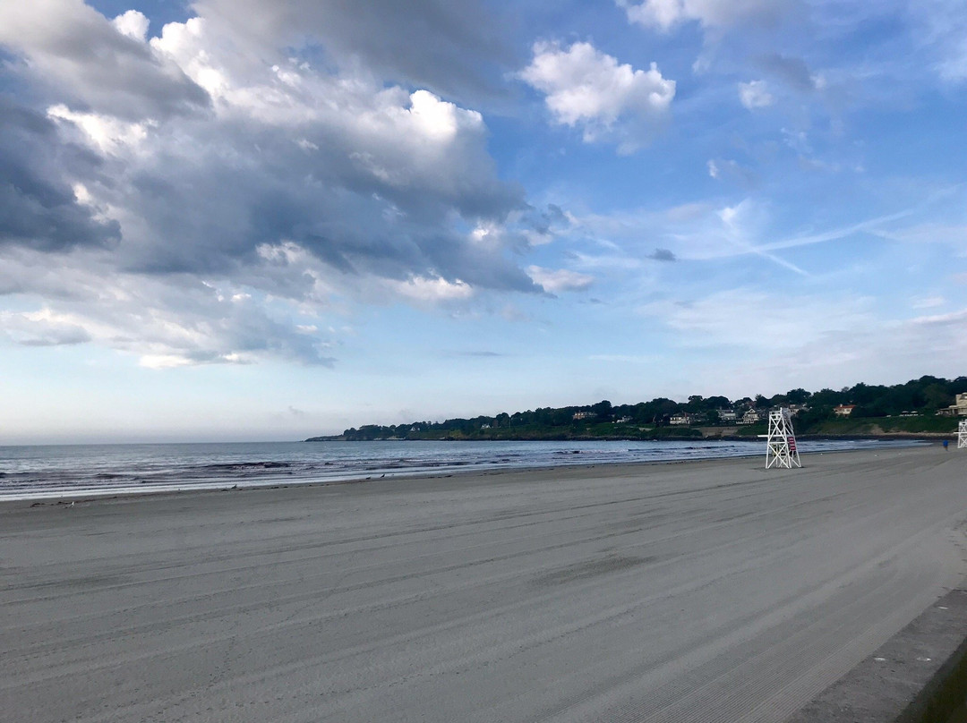 The Sea Breeze Inn主图