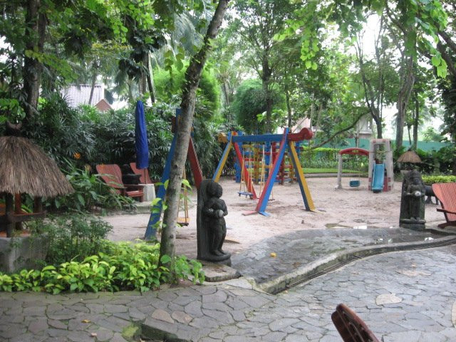 阿亚杜塔力宝村酒店主图