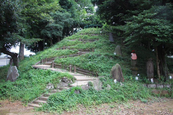 Nakazato no Fujizuka-清濑市必去景点